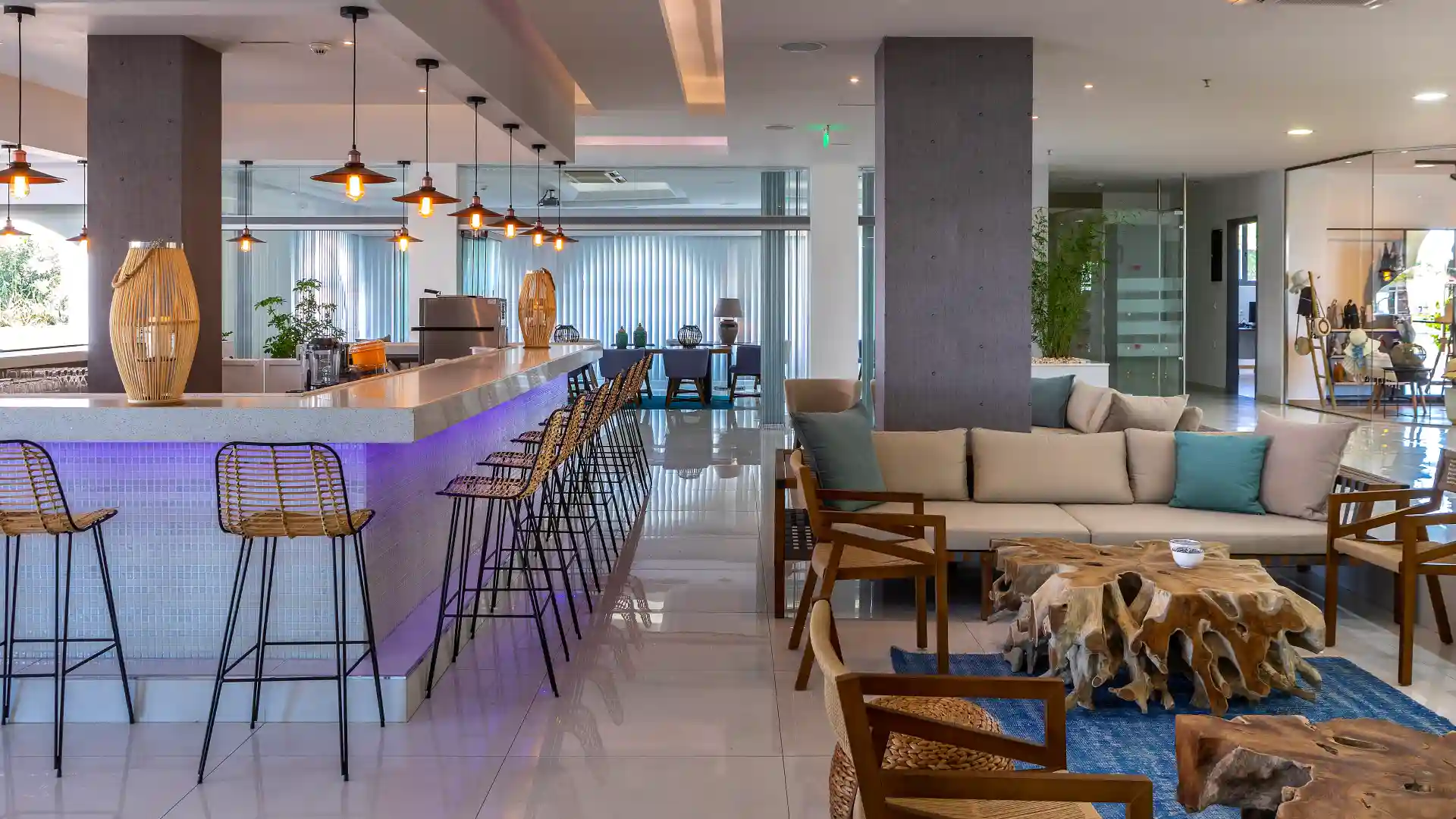 Leonardo Kolymbia Resort - Rhodes - Σαλονάκι Μπαρ & Βεράντα 