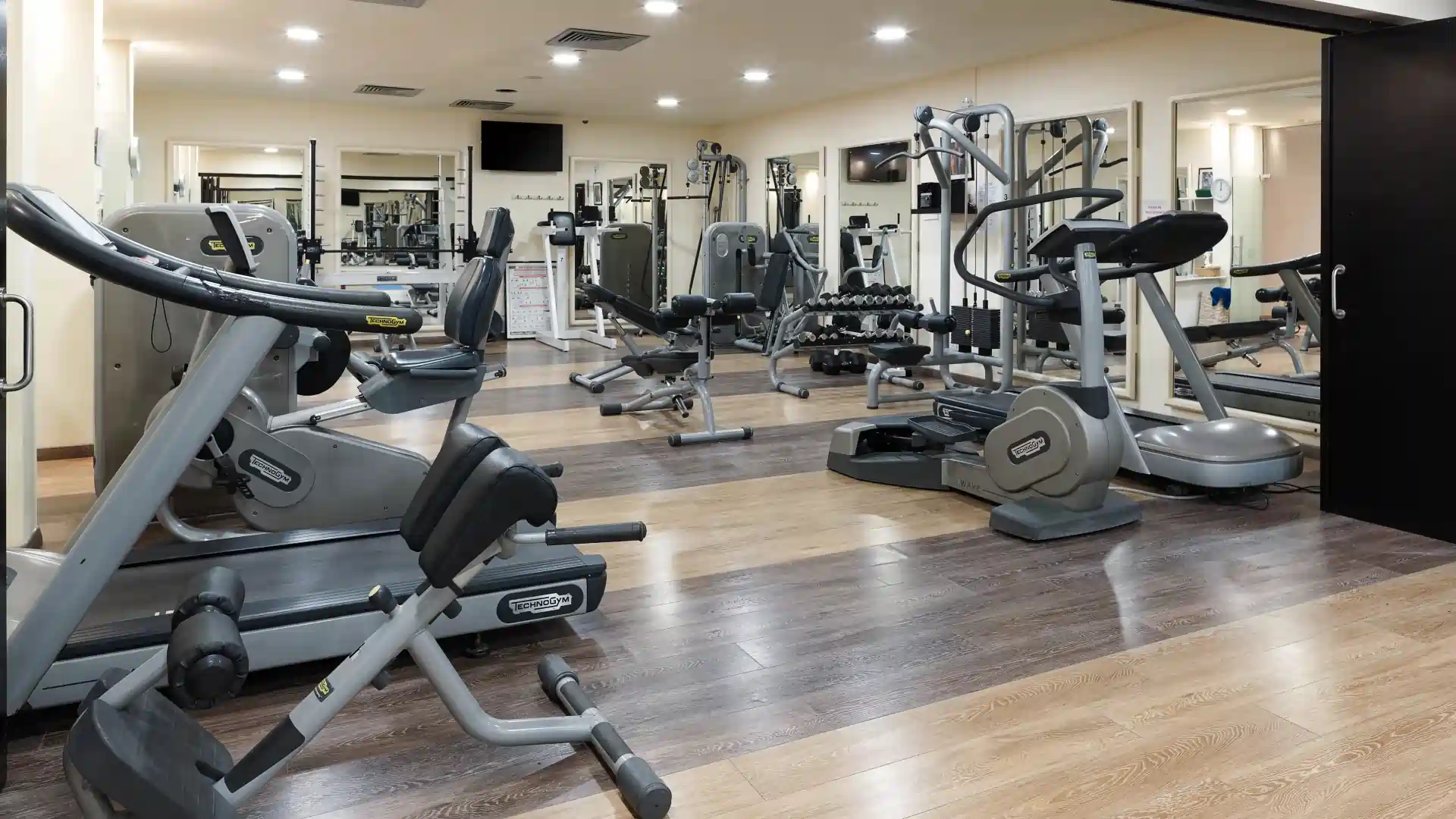 SEAFOS Luxury Resort & Spa Nafplio - Πλήρως Εξοπλισμένο Γυμναστήριο