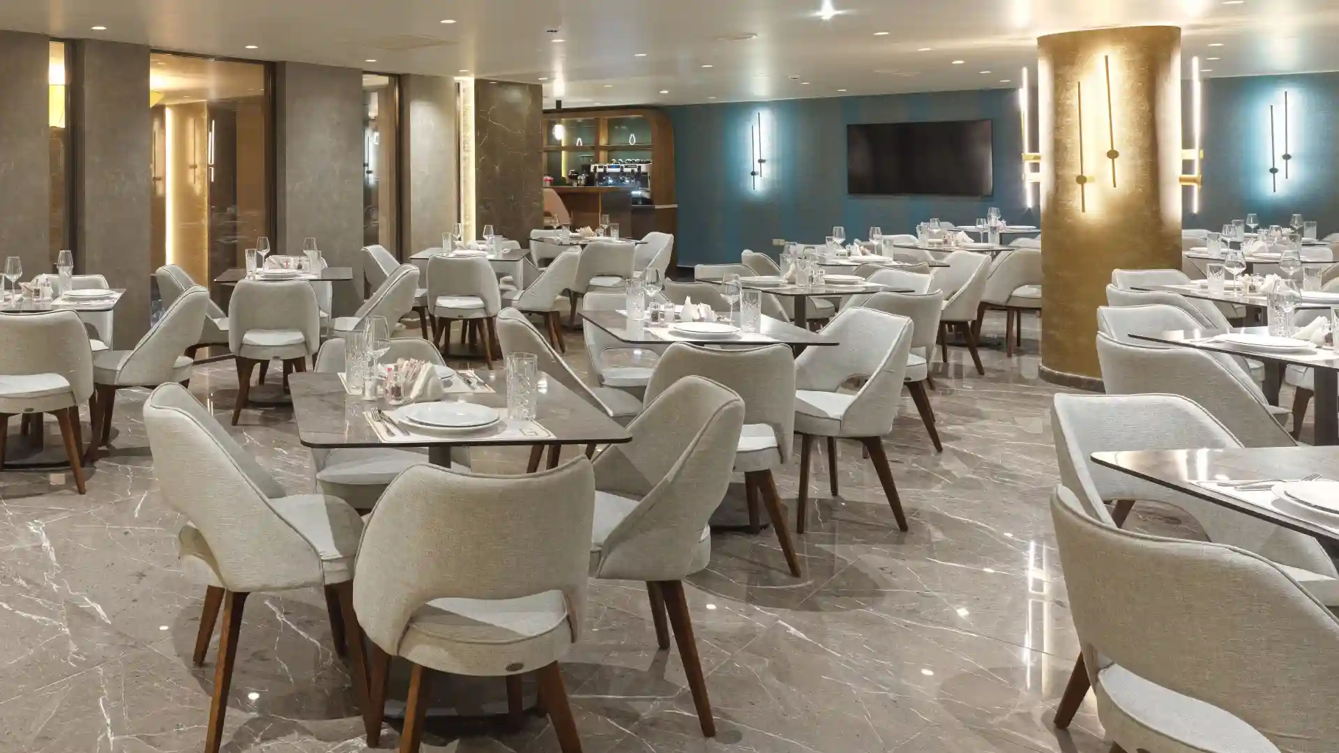 Photo Gallery Photo - restaurant_01.webp