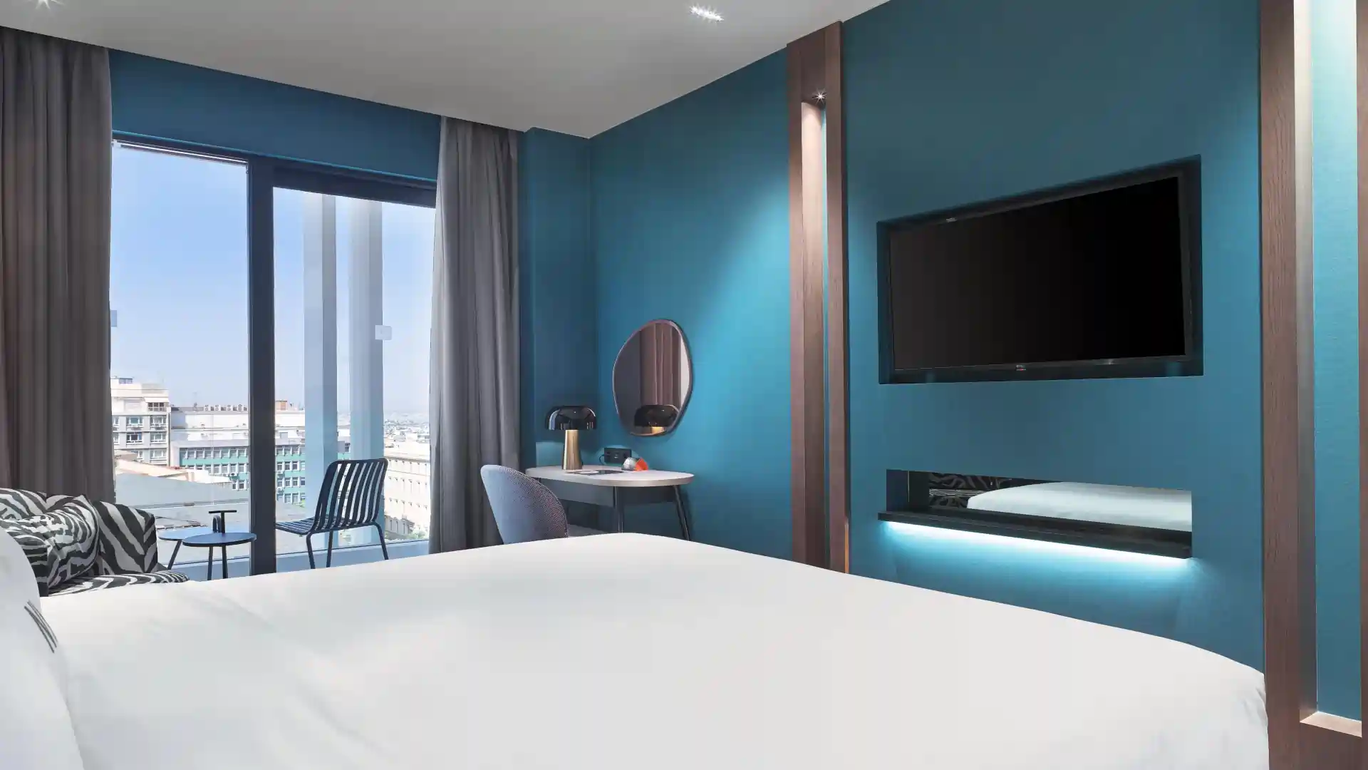 Δωμάτιο «Deluxe Acropolis Room with Lounge Access»