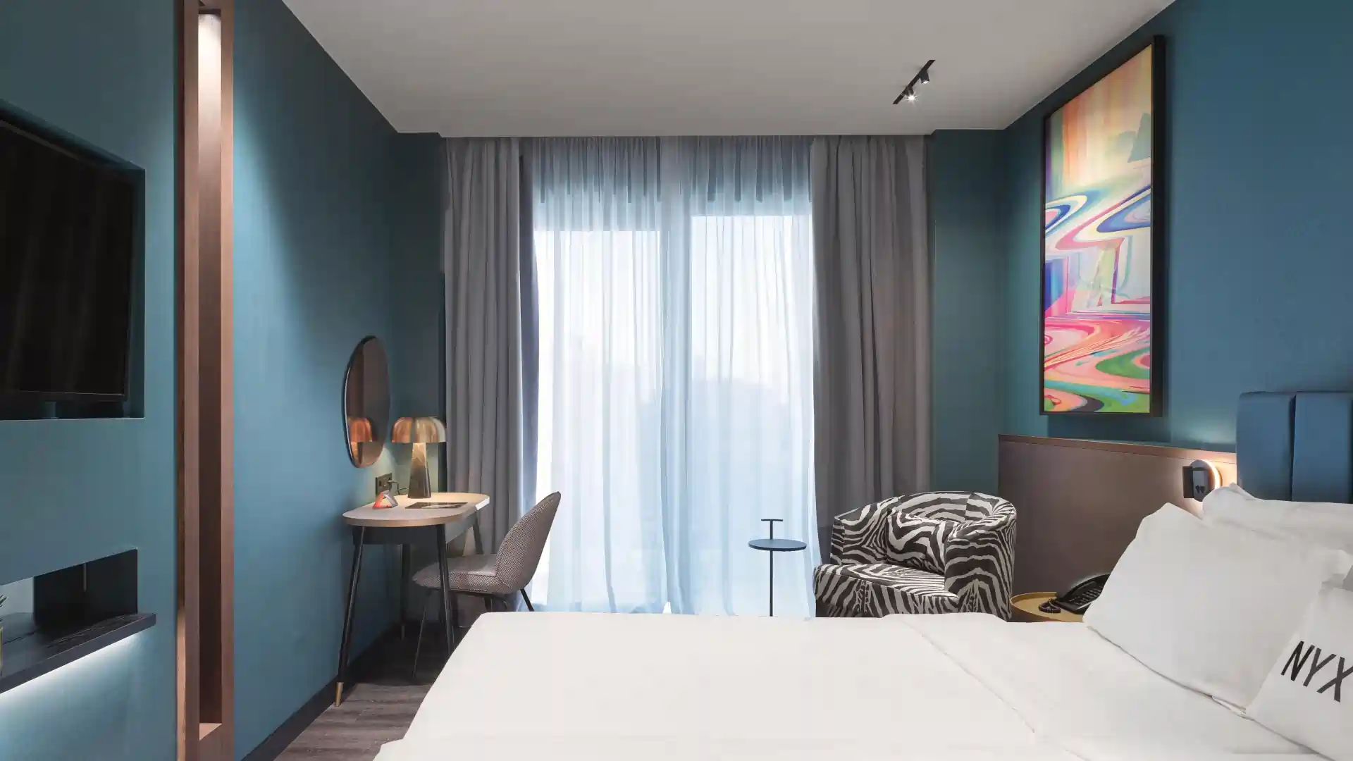 Δωμάτιο «Deluxe Acropolis Room with Lounge Access»