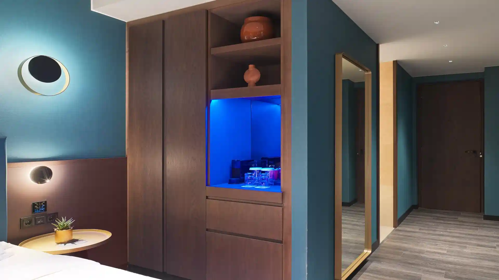 Δωμάτιο «Deluxe Acropolis Room with Lounge Access»