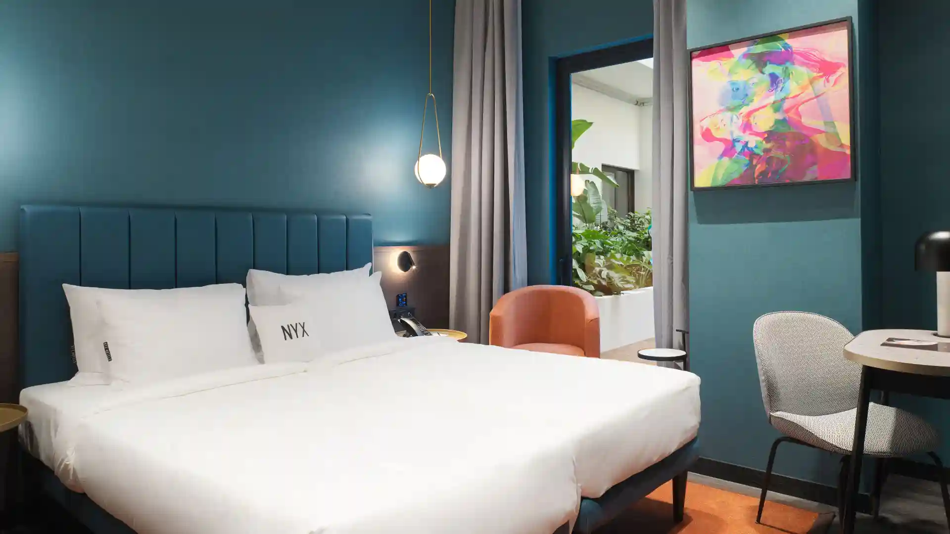 Σουίτα «NYX Executive Suite with Lounge Access»