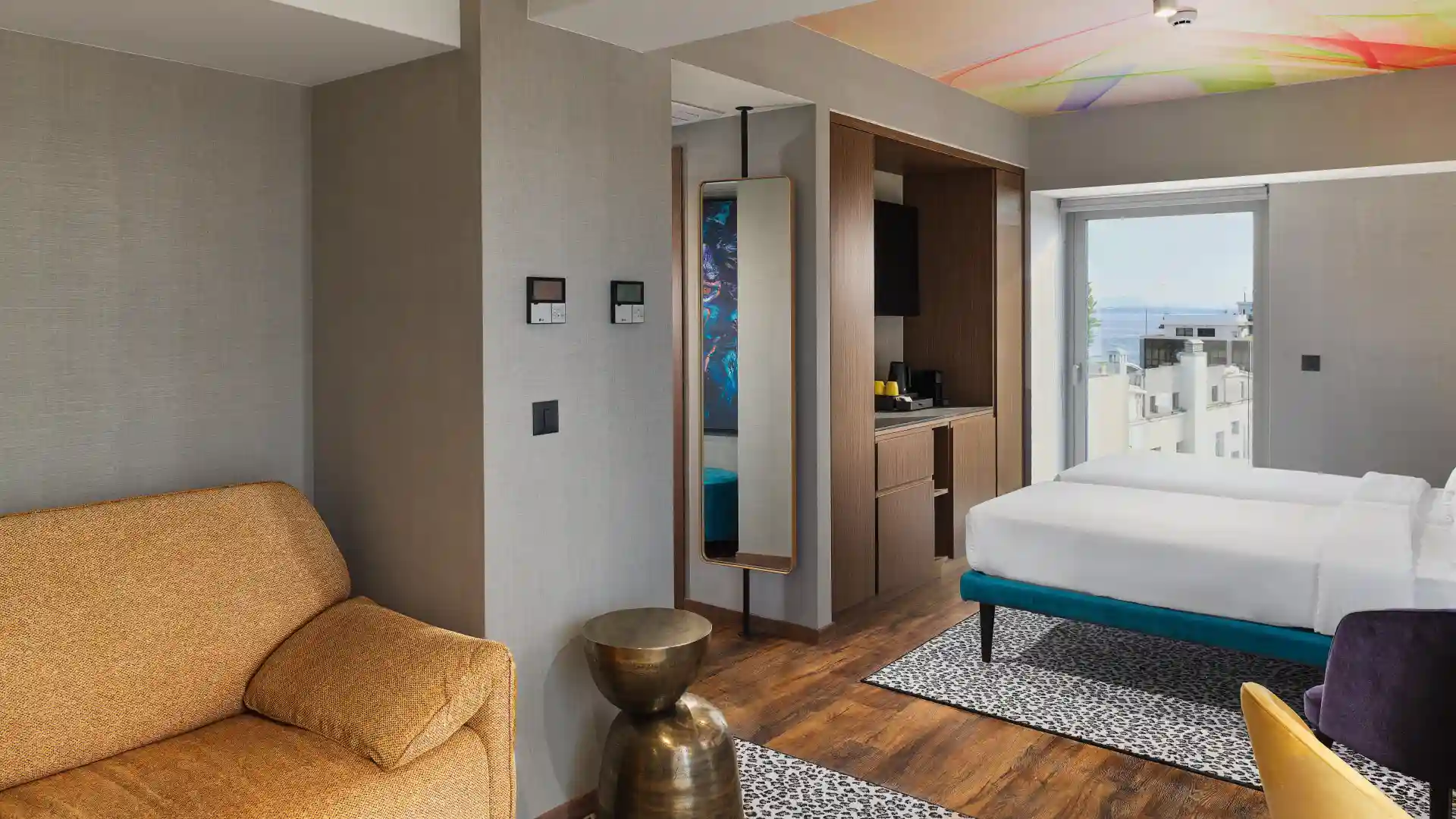 Σουίτα ΝΥΞ «SeaView with Business Lounge Access»