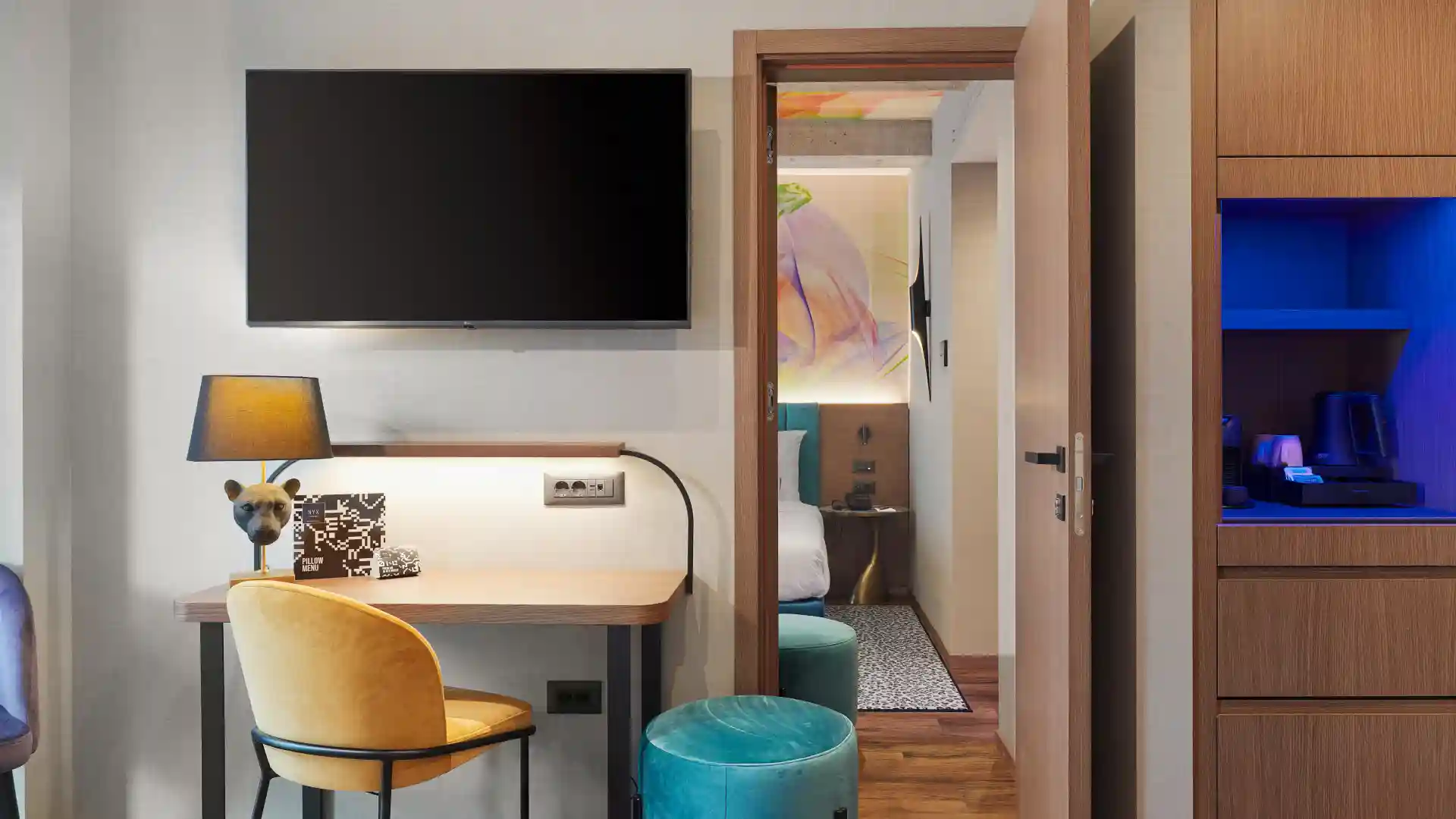 Δωμάτιο «Superior Down to Earth»